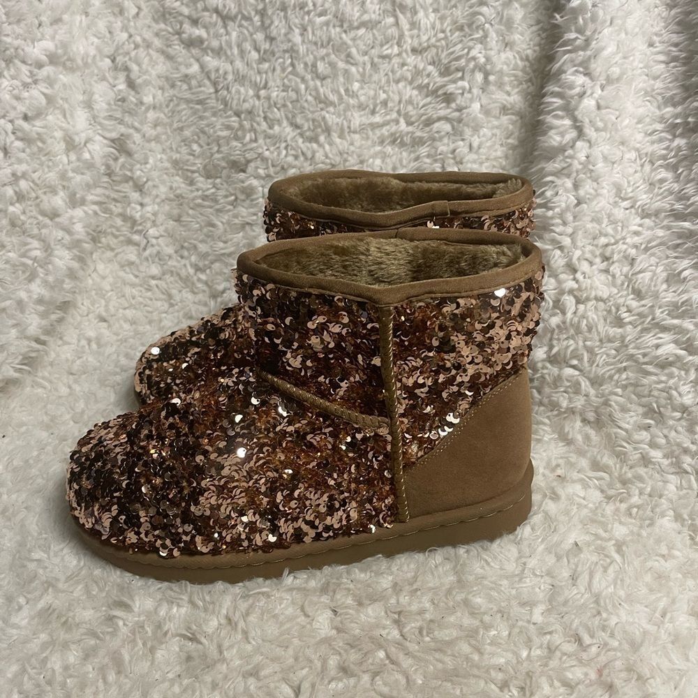 H2K Sparkling Rose Gold Sequin & synthetic brown suede trim slip on Bootie SZ11